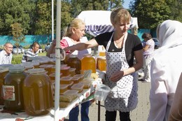 Ярмарка меда 2012 г.