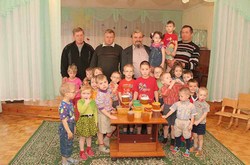 Детский дом. Мёд от удмуртских пчеловодов.