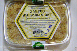 Глазов. Толкачев Ю.Н. Фасованный забрус медовых сот. Срезка спец. ножом