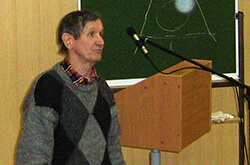 Глазов. Пчеловод Конышев с выступлением по биолокации на конференции по пчеловодству в Ижевске