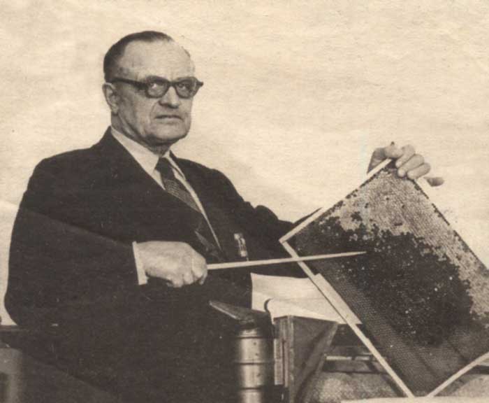 Пчеловод Удмуртии Черепанов А.А. преподаватель теории пчеловодства