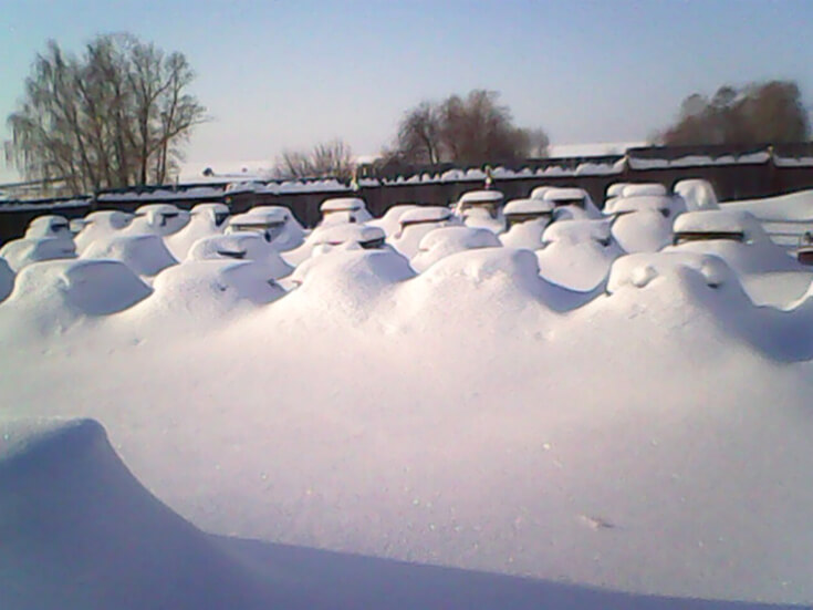 Улья под снегом